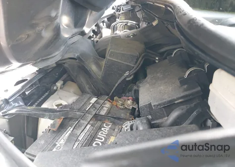 2015 Toyota Sienna Se 8 Passenger z USA, uszkodzony, nr VIN 5TDXK3DC0FS635093